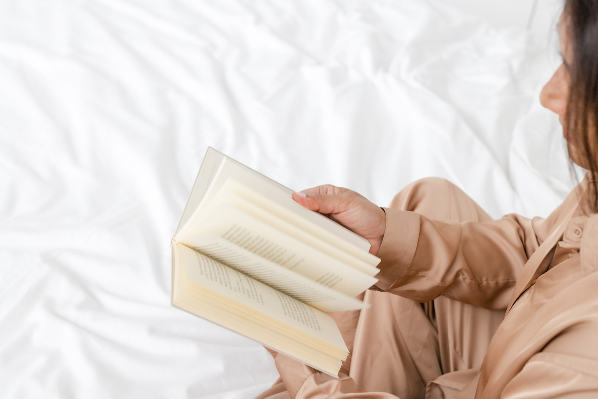 35 Must-Read Books for Entrepreneurs Starting A New Business